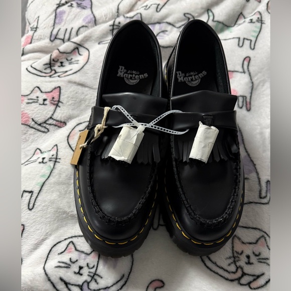 NEW Dr. Martens Black Leather Tassel Loafers SIZE 8 WOMAN - Picture 11 of 13